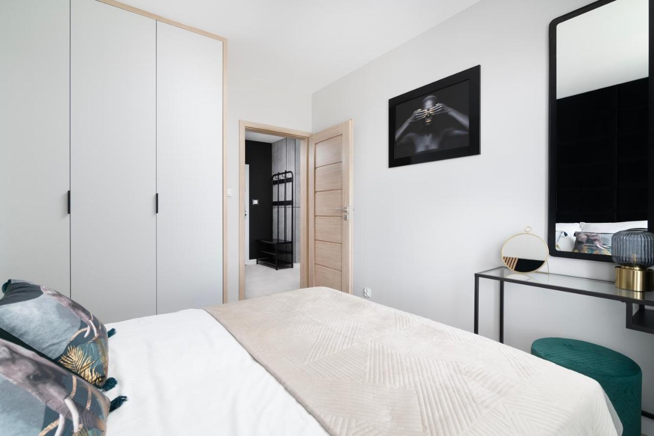 Easy Rent Apartments - Kompozytorow Polskich 7/51 Lublin Luaran gambar